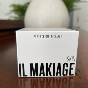 IL MAKIAGE power cream